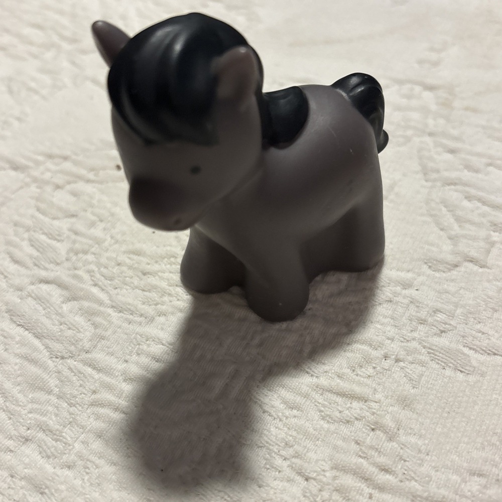 Small  Horse Toy For Kids Standing On Four Legs 1.8" Tall